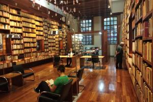 Biblioteca de Mexico Jaime Garcia Torres