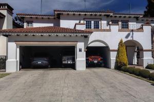 Casa Naranjos 105