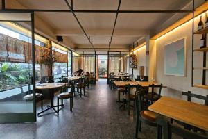 Cafe Tirasavia